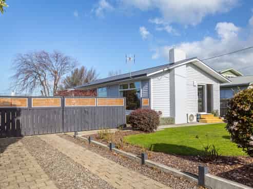 45 York Street, Solway