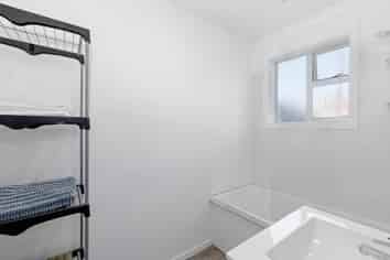 3/57 Merton Street, Trentham