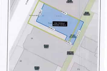 Smart  Showroom/warehouse - Petone