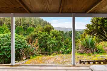 2005 Ongarue Stream Road, Waimiha
