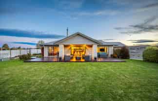 10 Rosewood Drive, Amberley