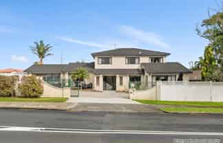 1/2 Orangewood Drive, Northpark