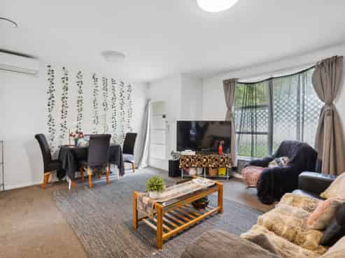 10/17A Miro Street, Trentham