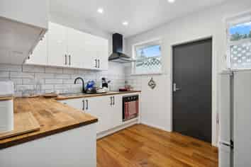 10/17A Miro Street, Trentham