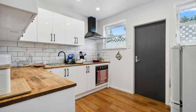 10/17A Miro Street, Trentham