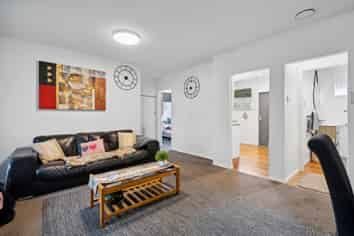 10/17A Miro Street, Trentham