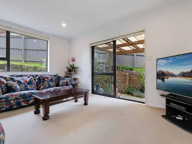 30 Les Marston Place, Pukekohe