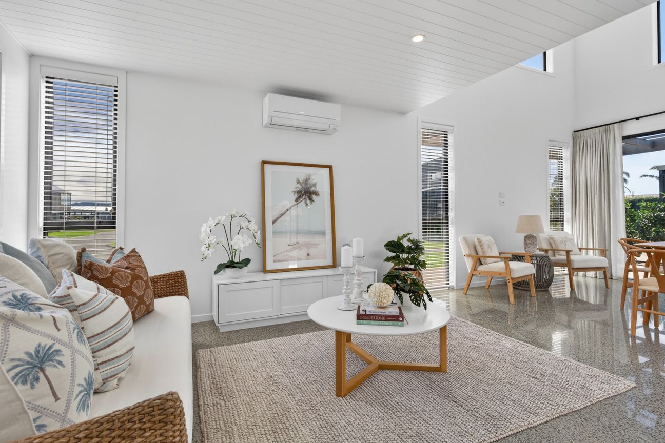 Brand new home for $1,050,000! - Aanzicht 3