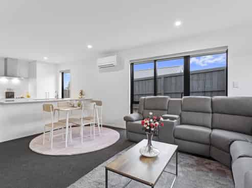 4 Foster Place, Amberley