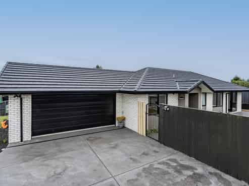 4 Foster Place, Amberley