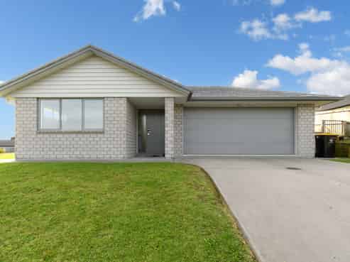 1 Antrim Glade, Welcome Bay