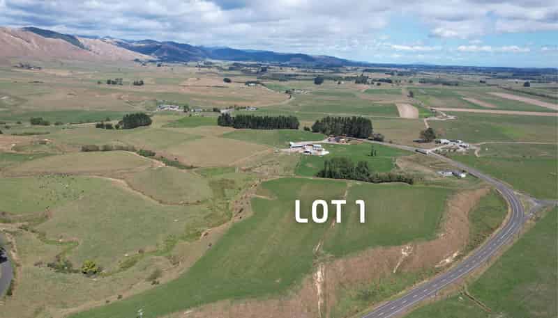  Albert Road Sections, Tokomaru