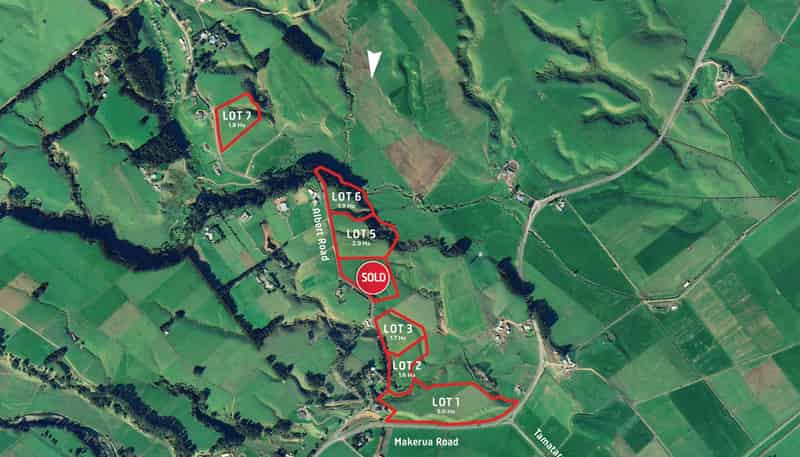  Albert Road Sections, Tokomaru