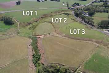  Albert Road Sections, Tokomaru