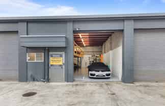 Affordable industrial lockup