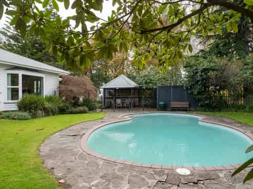 80 Ormond Road, Twyford