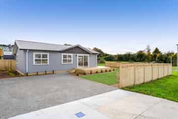 1 Horoeka Street, Inglewood