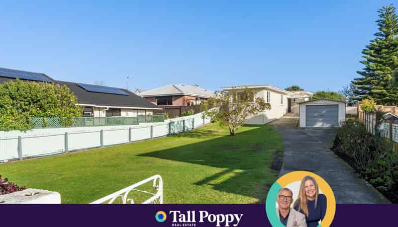 44 Bluegum Road, Paraparaumu Beach