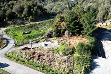  86 & 88 Omapere Street, Dobson
