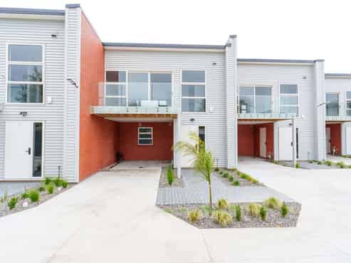 14 Sunlands Drive, Manurewa