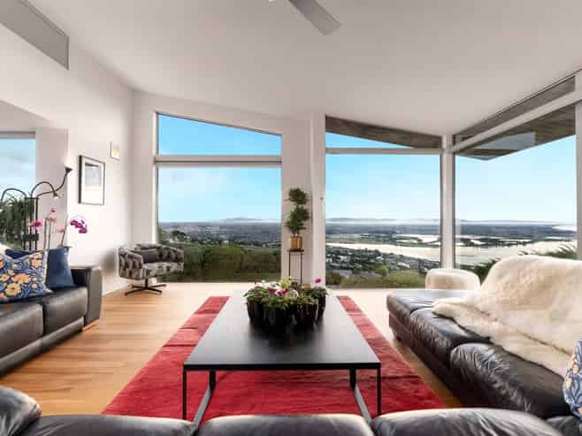 13 Cirrus Lane, Redcliffs