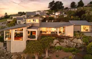 13 Cirrus Lane, Redcliffs