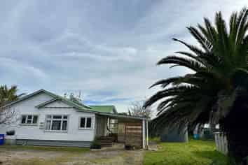 5-7 Wharf Road, Karamea