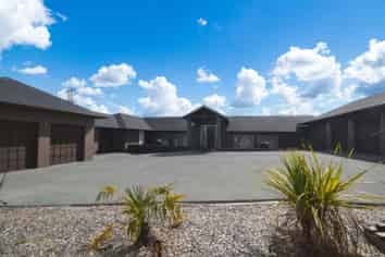 19 Top Road, Dairy Flat