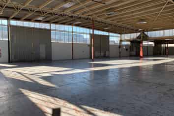 Affordable and Functional Warehouse