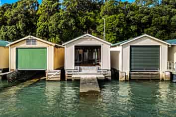 Vendor is committed to sell – Priced $1,690,000