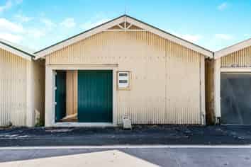 Vendor is committed to sell – Priced $1,690,000