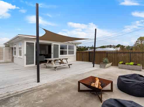 15 Te Pene Road, Maraetai