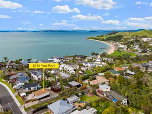 15 Te Pene Road, Maraetai