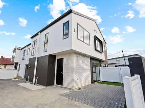 7E Cleland Crescent, Blockhouse Bay