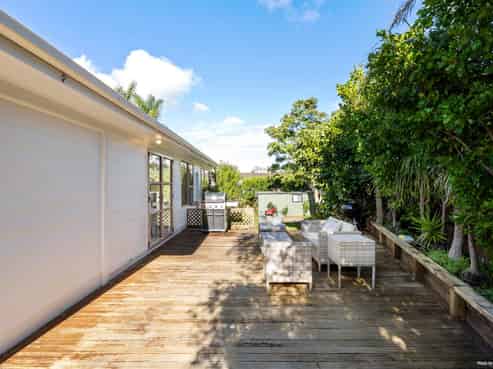 7 Darren Crescent, Half Moon Bay
