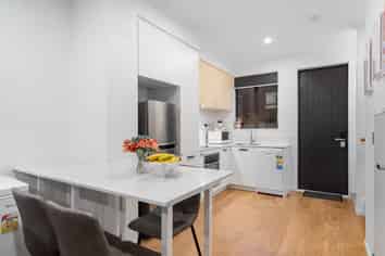 83  Waipuhinui Way, Wiri