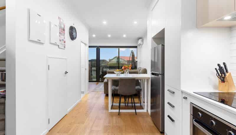 83  Waipuhinui Way, Wiri