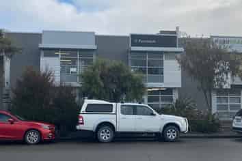 Ferrymead office 55sqm