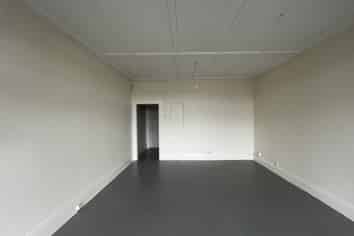 Affordable New North Road retail