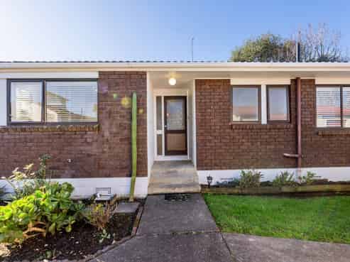 2/70 Butterworth Drive, Glendene