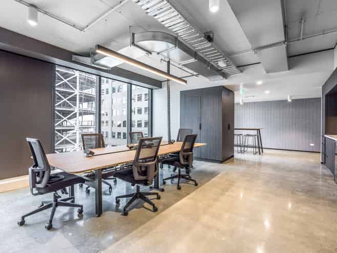 Turn-key suite in downtown CBD