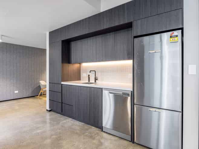Turn-key suite in downtown CBD