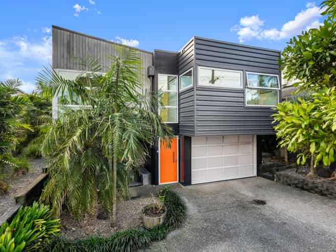 50 Ngataringa Road, Devonport
