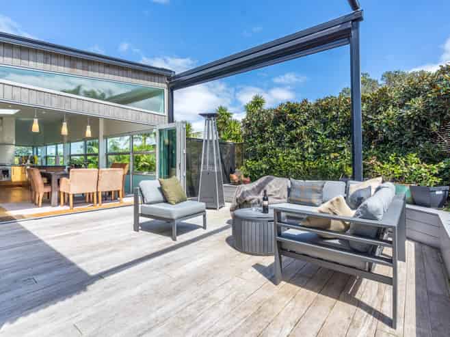 50 Ngataringa Road, Devonport