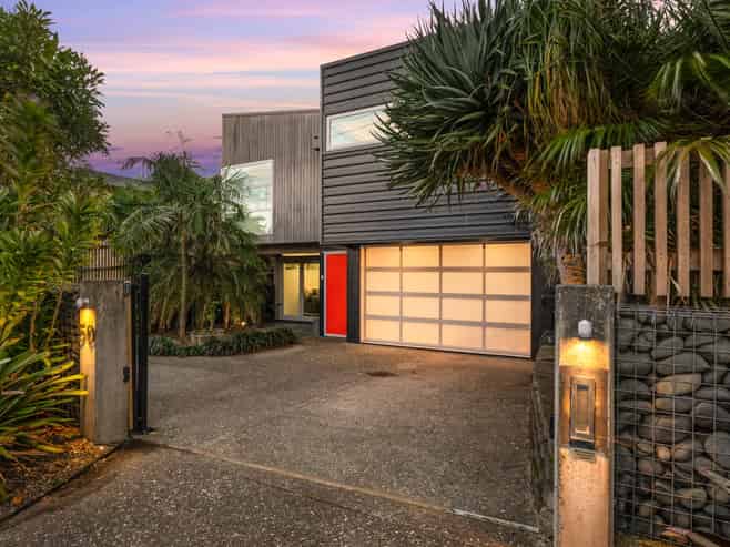 50 Ngataringa Road, Devonport