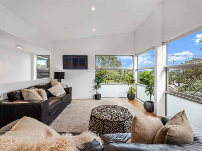 50 Ngataringa Road, Devonport