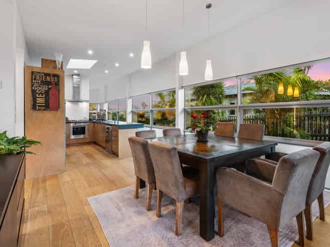 50 Ngataringa Road, Devonport