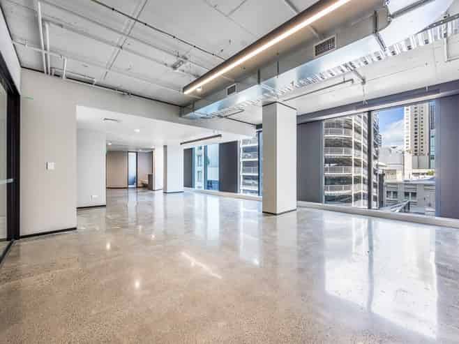 Premium podium office in Pacifica Tower