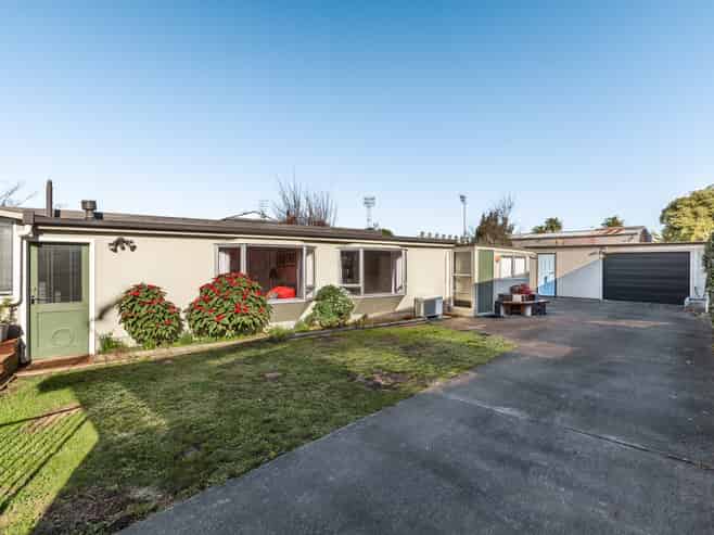 62 Nelson Crescent, Napier South