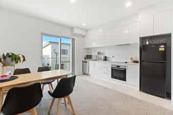 A/55 Edmonton Road, Henderson Valley